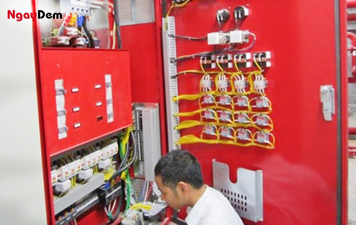 Kiểm tra tủ báo cháy cho hệ thống báo cháy