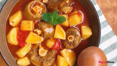 Cách nấu đuôi bò hầm khoai tây