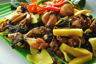 Cách nấu ếch xào măng