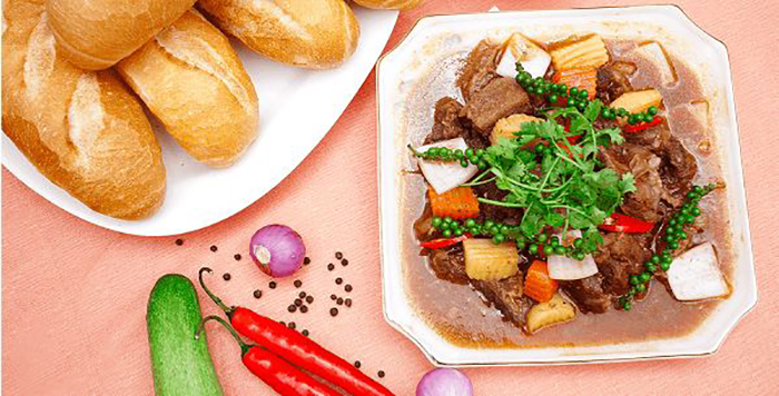 Các nguyên liệu chuẩn bị món ăn đuôi bò hầm bia 