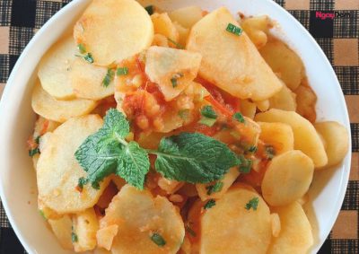 Cách xào khoai tây thơm ngon