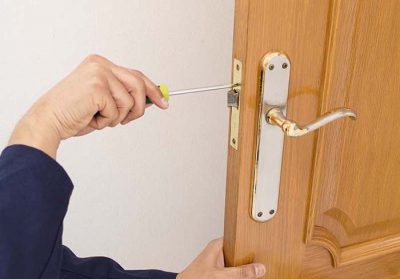 Lỗi thường gặp cửa gỗ chống cháy