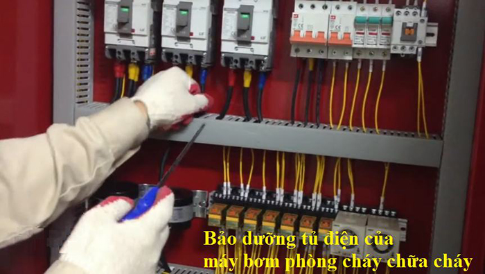 Bảo dưỡng tủ điện và máy bơm