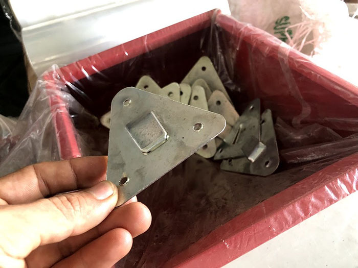 Móc treo bình cứu hỏa