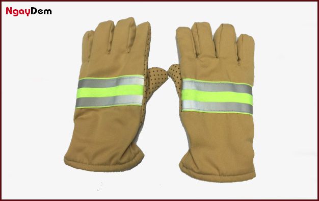 Găng tay bảo hộ PCCC