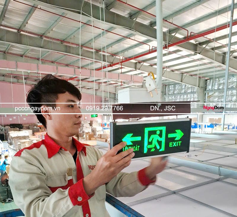 Vệ sinh, sửa lỗi đèn Exit không sáng