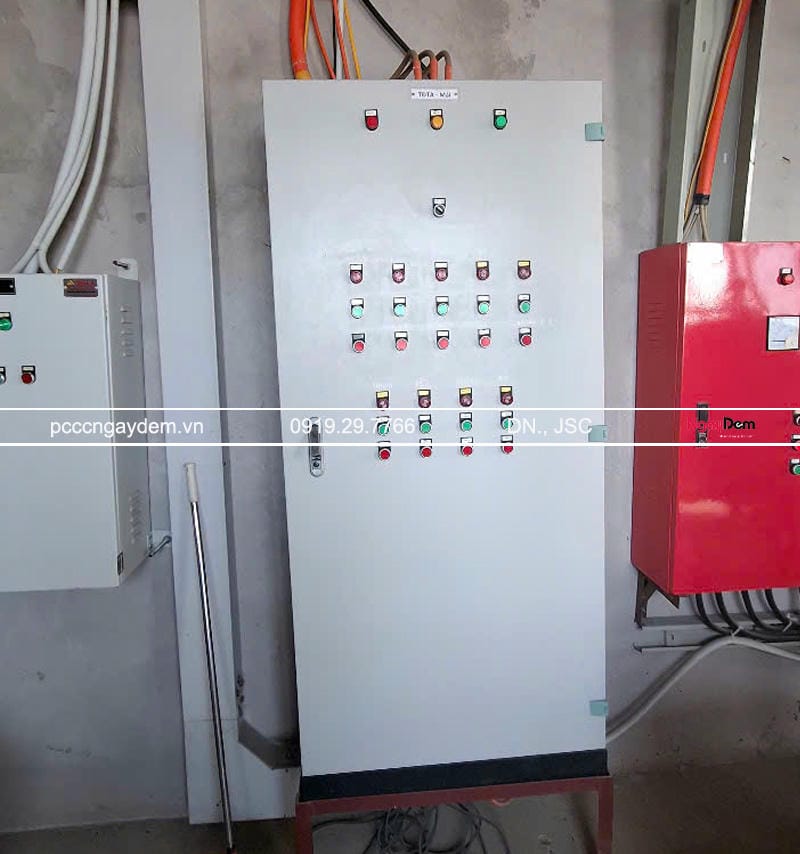 Xử lý tủ trung tâm báo cháy đang lỗi